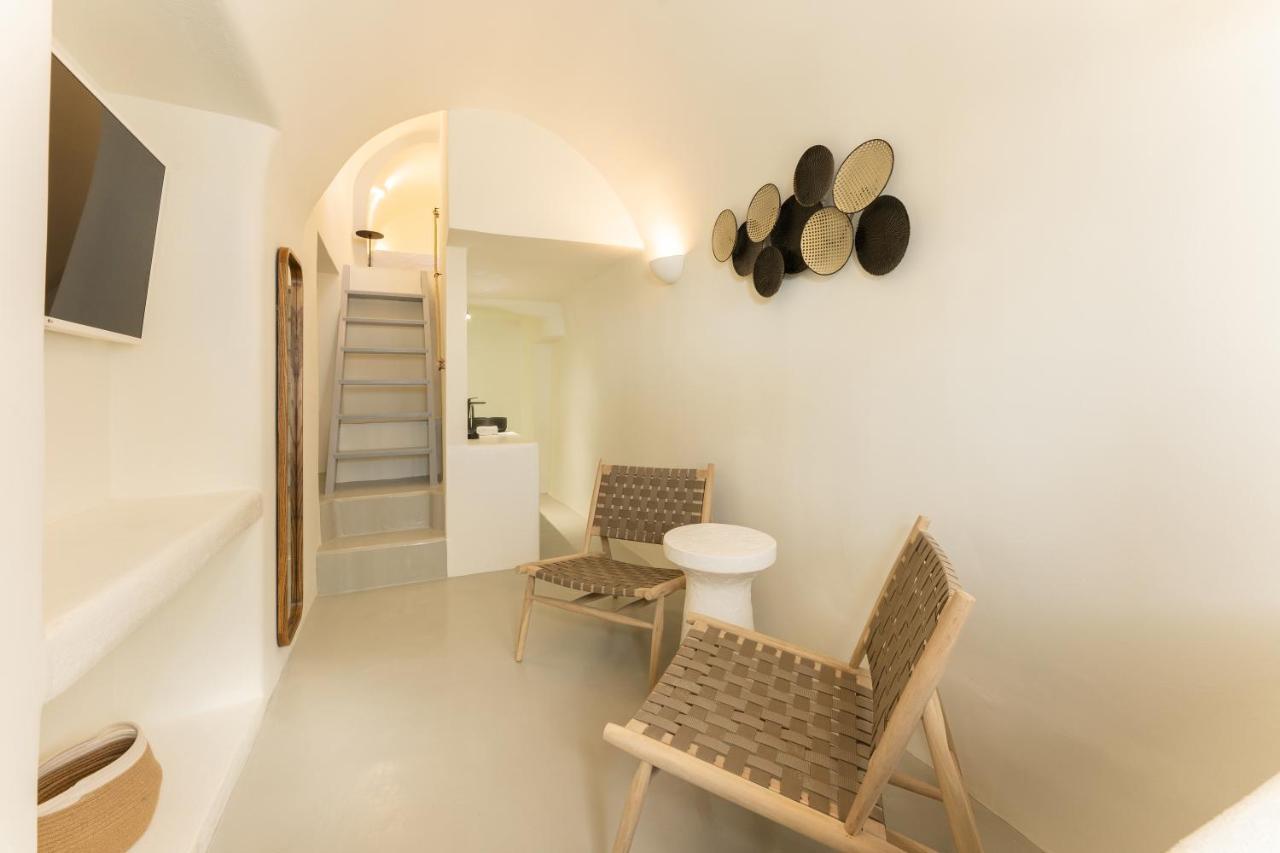 Cilon Suites Santorini อิเมโรวิยอน ภายนอก รูปภาพ