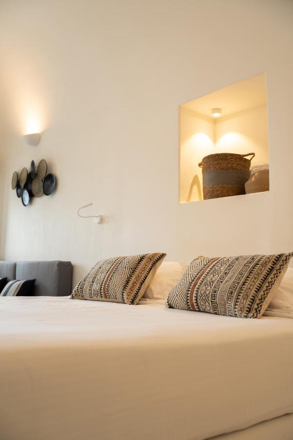 Cilon Suites Santorini อิเมโรวิยอน ภายนอก รูปภาพ