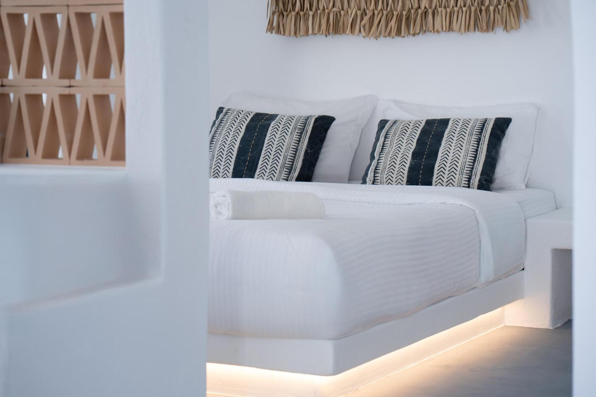 Cilon Suites Santorini อิเมโรวิยอน ภายนอก รูปภาพ