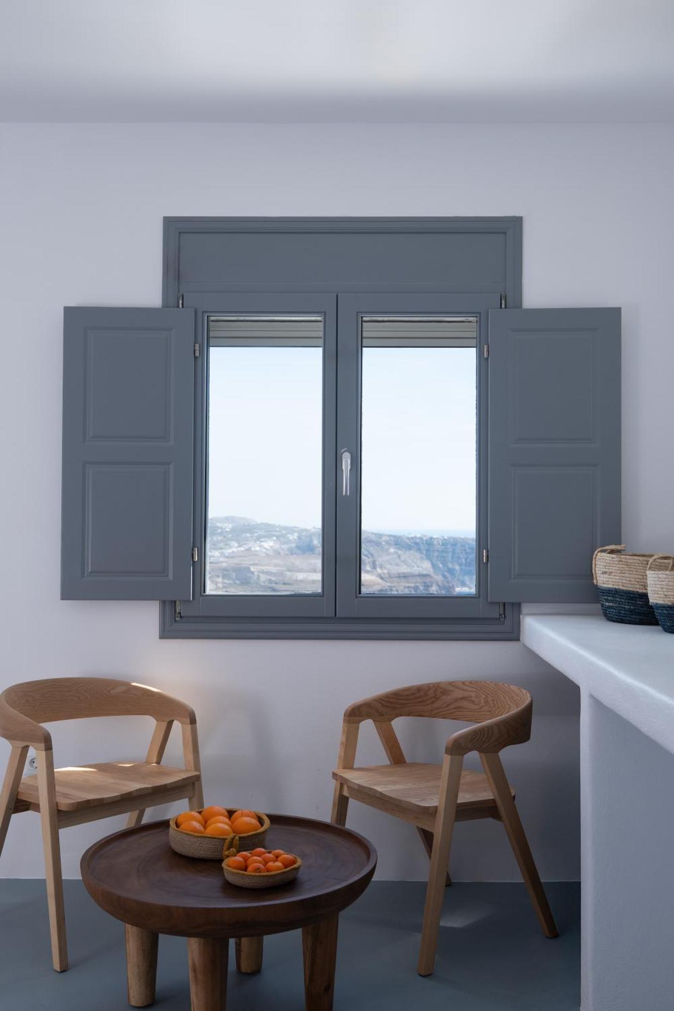 Cilon Suites Santorini อิเมโรวิยอน ภายนอก รูปภาพ