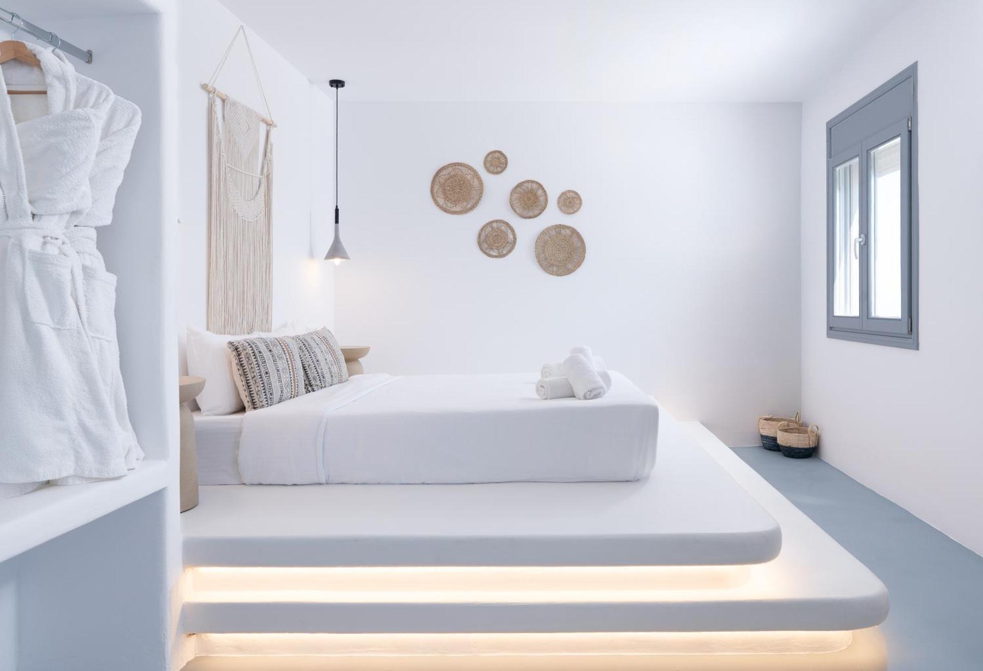 Cilon Suites Santorini อิเมโรวิยอน ภายนอก รูปภาพ
